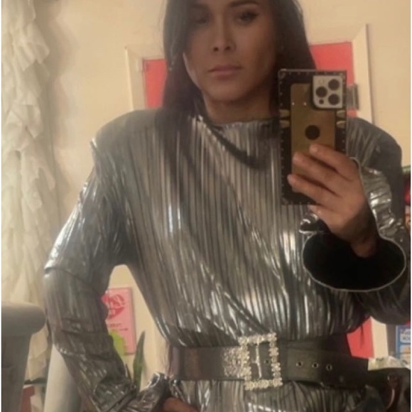 Dress - Picture 4 of 6